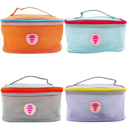 NECESSAIRE EM POLIESTER QUALIS